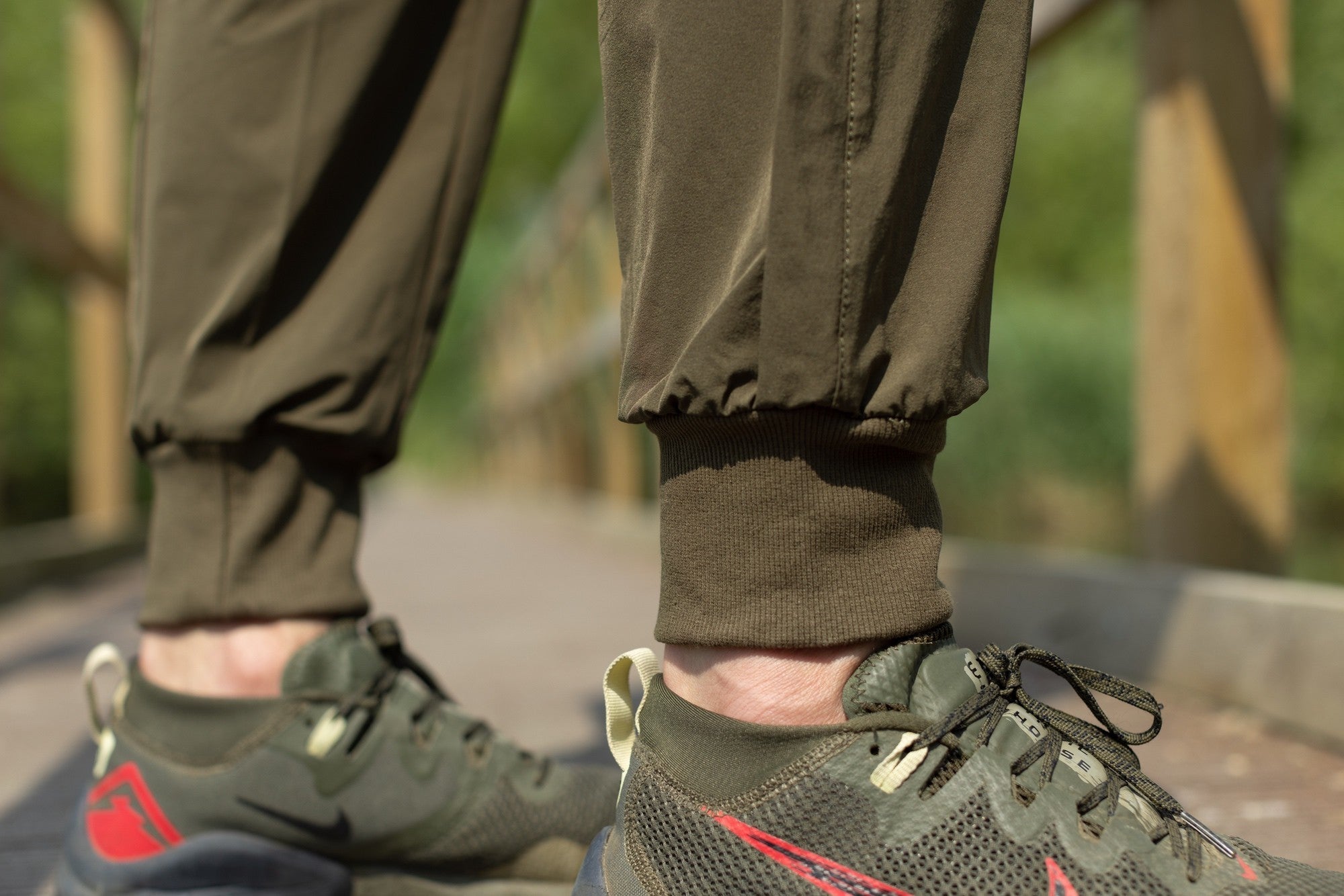 Ultralite Joggers Olive