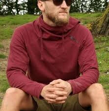 LE Lightweight Hoodie Burgundy
