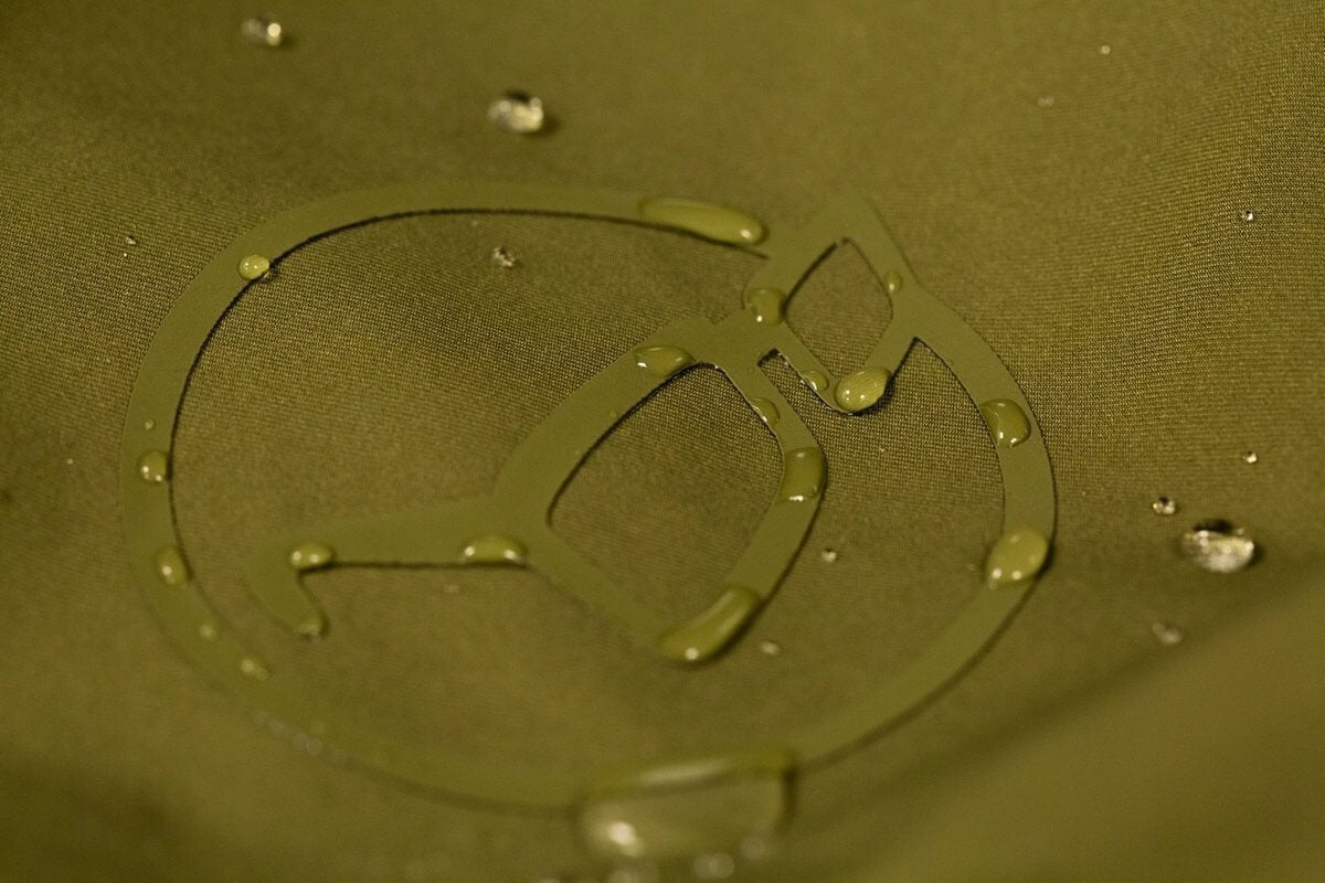 Dry Kore Bedchair Cover