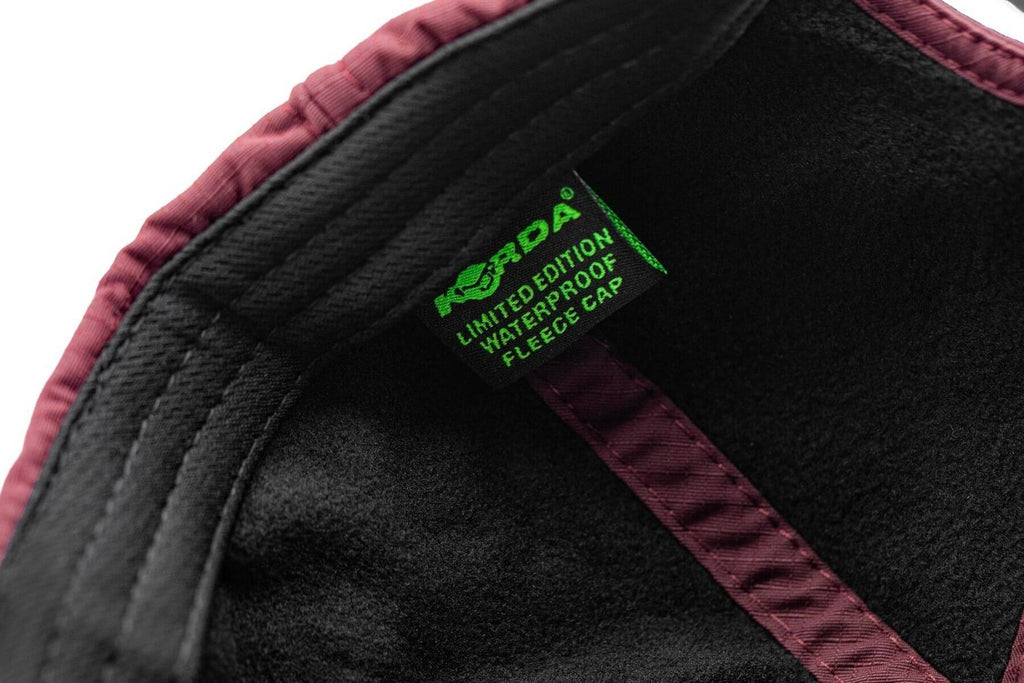 Fleece Waterproof Cap Burgundy